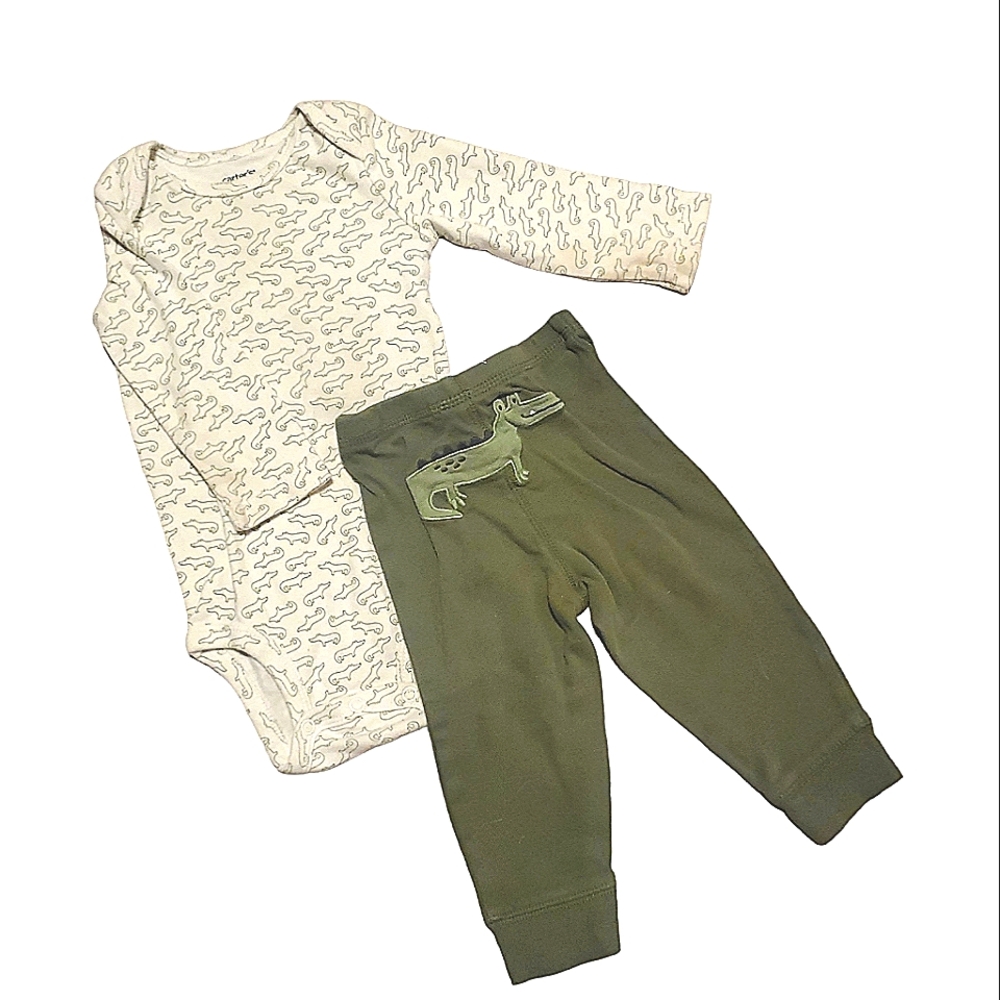 Carter's 12 month boys outfit - Super cute!! ⭐️
